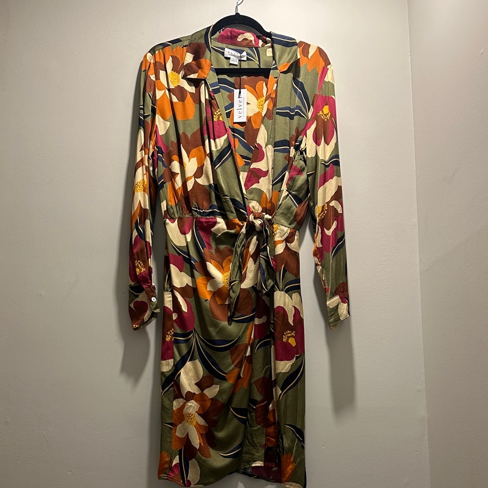 Janey Printed Satin Dress in Hydrangea